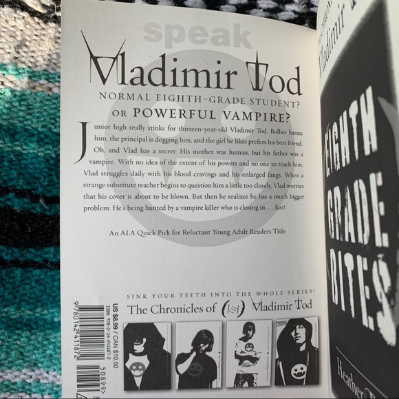 The Chronicles of Vladimir Tod by Heather Brewer - Picture 2 of 3